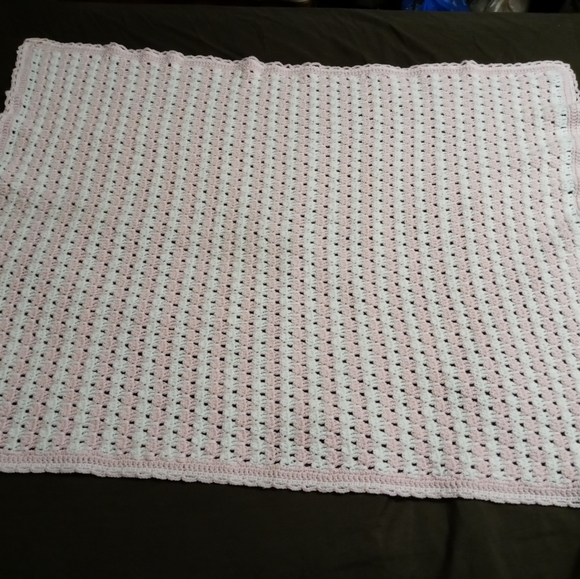 πTWO HANDMADE CROCHET THROW πΆ - Picture 6 of 16